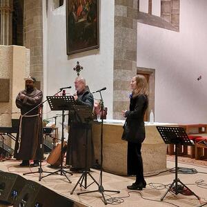 Konzert P. Sandesh Manuel mit Band