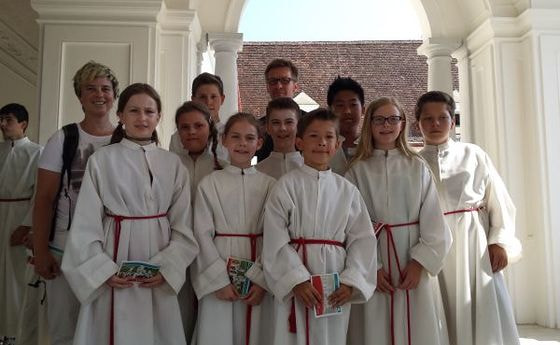 Ministrantinnen und Ministranten beim Minitag 2015
