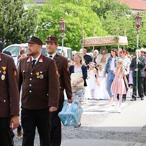 Fronleichnam 2023 / Maria Heine Klug & Christa Stadler Fronleichnam 2023