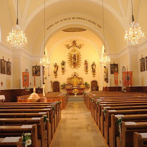 Pfarrkirche Alberndorf (neu renoviert)